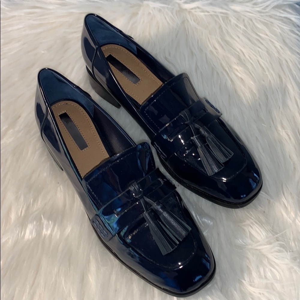 Tahari  Women’s Patent Leather Loafers 6.5